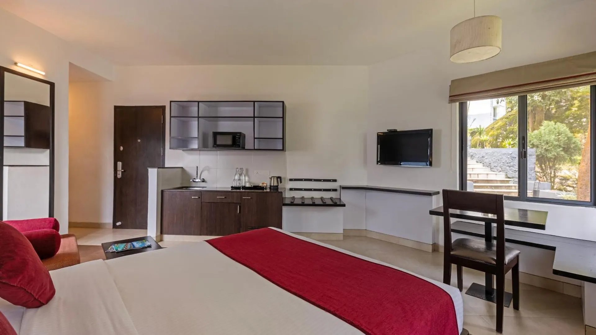 Sterling Munnar Hotel