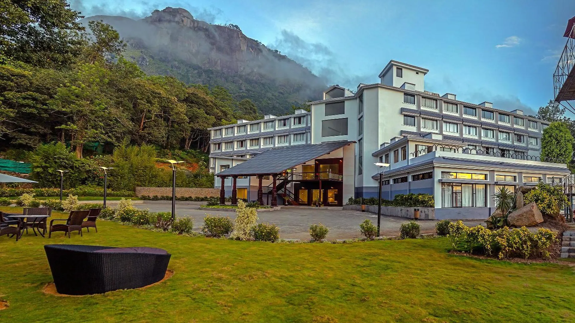 Sterling Munnar Hotel