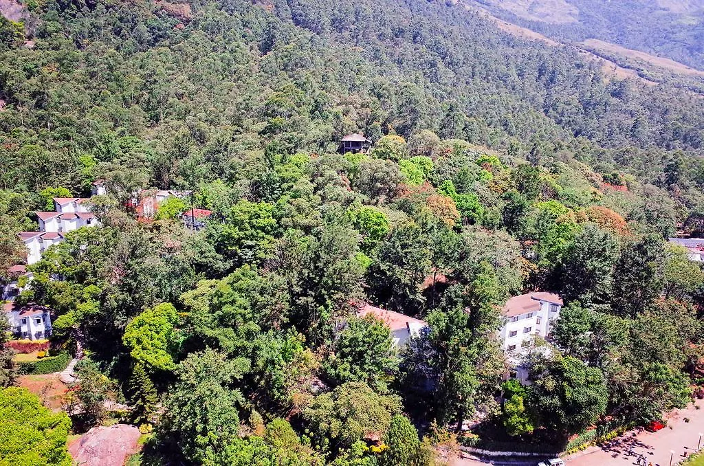 Sterling Munnar Hotel 4*,  India